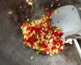 Foto langkah ke 4 dari resep Nasi Goreng Ikan Kembung Daun Jeruk Mommylicious.