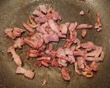Foto del passaggio 5 della ricetta Ziti spezzati alla crema d'orto e pancetta tesa