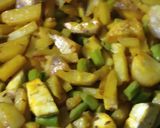 A picture of step 1 of Fried Vegetable.