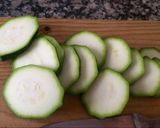 Foto del paso 1 de la receta: Filetes de la huerta (calabacín rebozado)