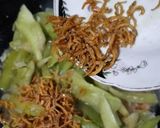Foto langkah ke 3 dari resep Cah Kemumu Teri Nasi.