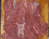 Foto del paso 1 de la receta: Carne a la cacerola rellena de Tocino y queso