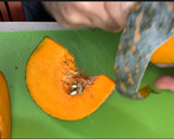 Foto del paso 1 de la receta: Crema de calabaza asada