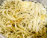 Chinese veg Hakka noodles with schezwan chutney recipe step 1 photo