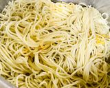A picture of step 1 of Chinese veg Hakka noodles with schezwan chutney.
