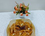 A picture of step 5 of Pink creamy pasta.
