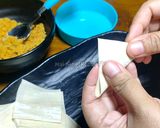 Foto langkah ke 7 dari resep Jajan Lebaran Dua Bahan Aja / Pastel Abon Kulit Pangsit (192).