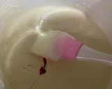 Foto langkah ke 4 dari resep Strawberry cake pudding.