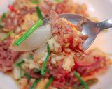 รูปขั้นตอนการทำที่ 23 ของ แหนมผัดไข่ หรือ ไข่ผัดแหนม รสเปรียวกลิ่นหอม อร่อยจนต้องซี้ดปาก
