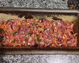 Foto del paso 1 de la receta: Pan de carne con vegetales, aceitunas y corazón de queso con calabaza al romero