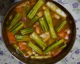 A picture of step 4 of Drumstick soup.