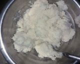 A picture of step 1 of Leftover Rice Goli.