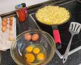 Foto del paso 1 de la receta: Tortilla de patata y pulpo a mi manera