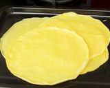 Foto langkah ke 3 dari resep Egg Chicken Roll ala Hokben Devina Hermawan.