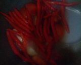 Foto langkah ke 1 dari resep Sambal tomat goreng terasi versi me.