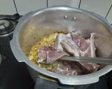 A picture of step 2 of Laal maas rajasthani recipe.