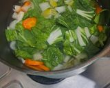 Foto langkah ke 4 dari resep Sayur Bening Pakcoy Wortel Segar 🥬🥕.