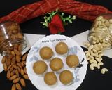 A picture of step 2 of Atta Ladoo.