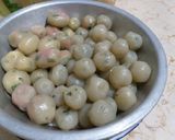 Foto langkah ke 7 dari resep Cilok isi sosis keju+step by step and tips.