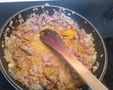 Foto del paso 2 de la receta: Arroz blanco con berenjenas, carne y un toque de curry