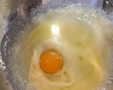 Foto del paso 2 de la receta: Aros de chocolate blanco y chocolate con leche