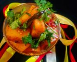 A picture of step 8 of Kashmiri dum aloo.
