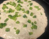 A picture of step 2 of Oats Utapam.