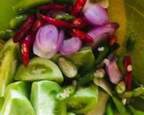 Foto langkah ke 3 dari resep Tumis kangkung pedas💕.