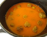 Foto del paso 9 de la receta: Albóndigas con pimiento en salsa {receta de mi madre}