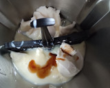 Foto del paso 1 de la receta: Helado cheesecake con fresa en Mambo