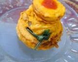 A picture of step 6 of Stuffed onion pokara.