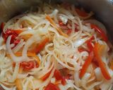 Foto del paso 2 de la receta: Guiso de longanizas (o chorizo)