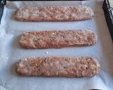 Foto del passaggio 5 della ricetta Cantucci nocciole e cioccolato