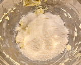 Foto del paso 3 de la receta: Galletas saladas con queso parmesano