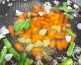 Foto langkah ke 2 dari resep Sayur Sop Bening ala Warteg.