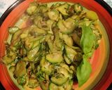 Foto del passaggio 1 della ricetta Zucchine al curry