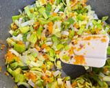 Foto del paso 2 de la receta: Guiso de puerros