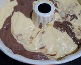 Foto langkah ke 8 dari resep Marble cake lembut.