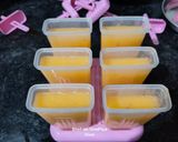 A picture of step 4 of Muskmelon Popsicles.