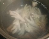 Foto langkah ke 1 dari resep Sop Ceker.