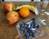 Foto del paso 1 de la receta: Crêpes rellenas de fruta, crema de requesón, yogurt griego con sirope de agave y canela