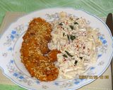 Rántott csirkemell sajtos, szezámmagos panírban recept fázis 2 fotója