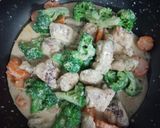Hình bước làm 3 của món Mì ý sốt kem cheese