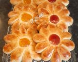 A picture of step 8 of 🌻🍞Sunflower Bread🍞🌻.