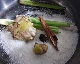 Foto langkah ke 2 dari resep Minuman Herbal Si Padeh.