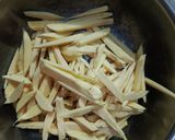 Foto langkah ke 3 dari resep Ubi Goreng Crispy.