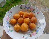Foto langkah ke 6 dari resep Donat Crunchy Simpel.