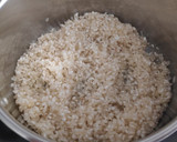 Foto del paso 2 de la receta: Arroz cocido técnica perfecta!