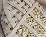 A picture of step 5 of Apple Pie.