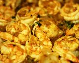 A picture of step 5 of Prawns Citrus -Party on a plate.